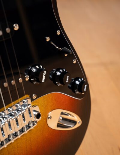 Estrilda Sunburst