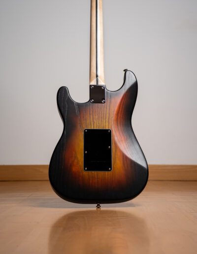 Estrilda Sunburst